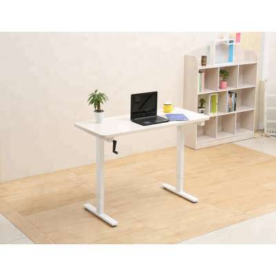 Manual height adjustable desk frame